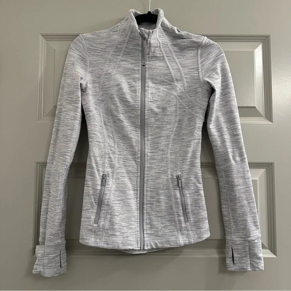 Lululemon Define Jacket - Picture 3 of 9